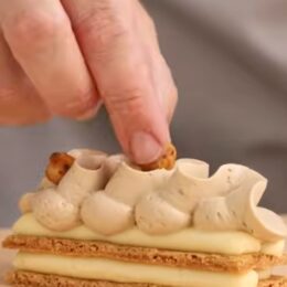 Millefeuille au citron et à la noisette d’Italie