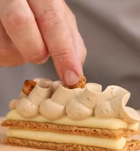 Millefeuille au citron et à la noisette d’Italie